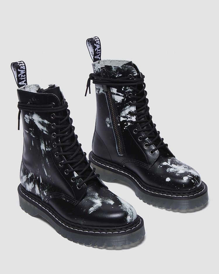 1490 NIN 10 ホール ブーツ | ドクターマーチン公式オンラインショップ｜Dr.Martens