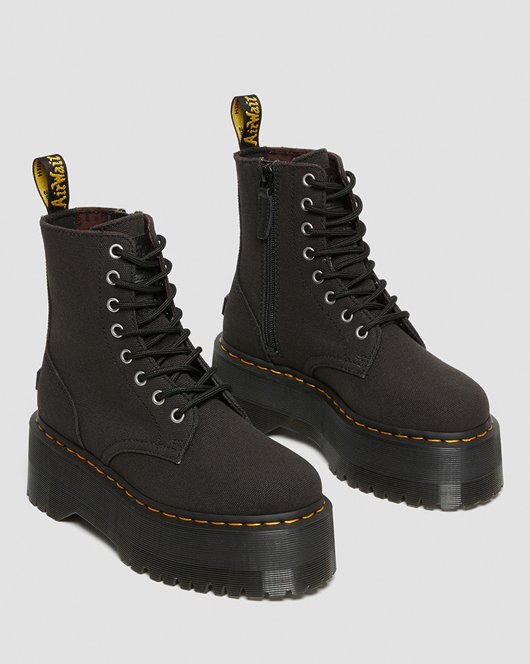 Dr.Martens ドクターマーチン 3ホール　X-girlコラボ X-girl×ドクターマーチン、定番3ホール＆厚底8ホールブーツを