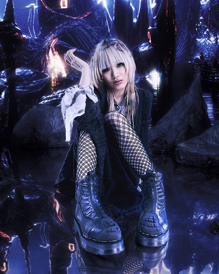 14XX 2976 プロテクト チェルシー ブーツ | ドクターマーチン公式オンラインショップ｜Dr.Martens
