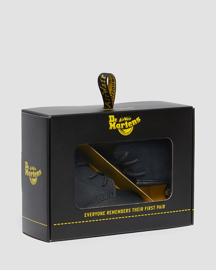 1460 CRIB ブーティー（11cm） | ドクターマーチン公式オンラインショップ｜Dr.Martens