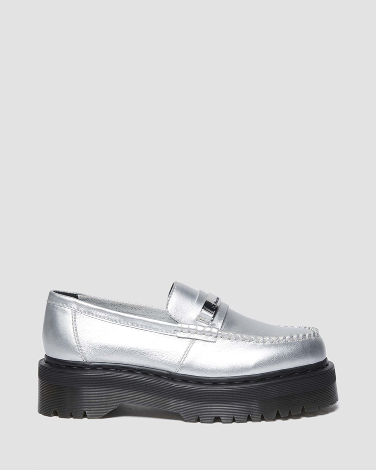Dr.Martens - 人気夏カラーホワイト!ドクターマーチン高級3ホールローファー希少白！ の通販 by たつむし's shop｜ドクターマーチン ならラクマ