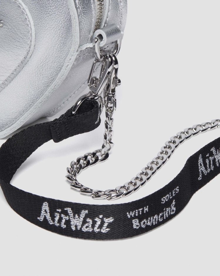 ミニ ハート バッグ | ドクターマーチン公式オンラインショップ｜Dr.Martens