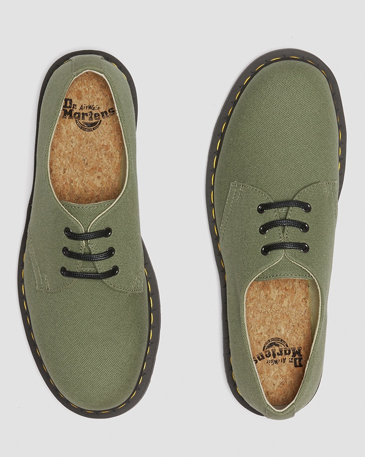 別倉庫からの配送】 Dr.Martens NATURAL CANVAS 3ホール 28cm kids