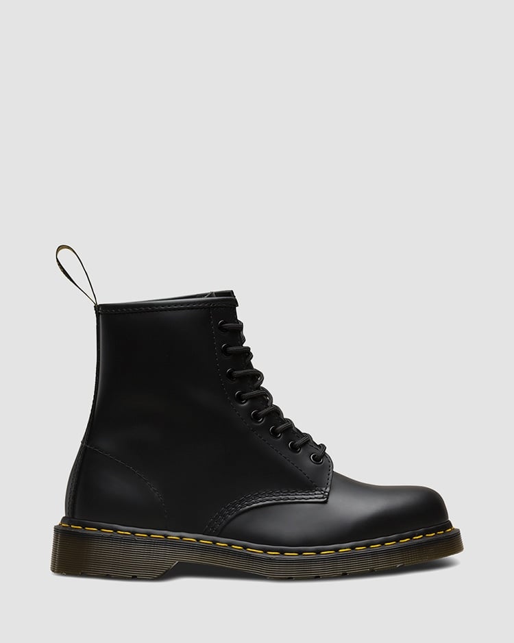 新品未使用ですDr.martens 1460 FOR PRIDE 8 ホール ブーツ