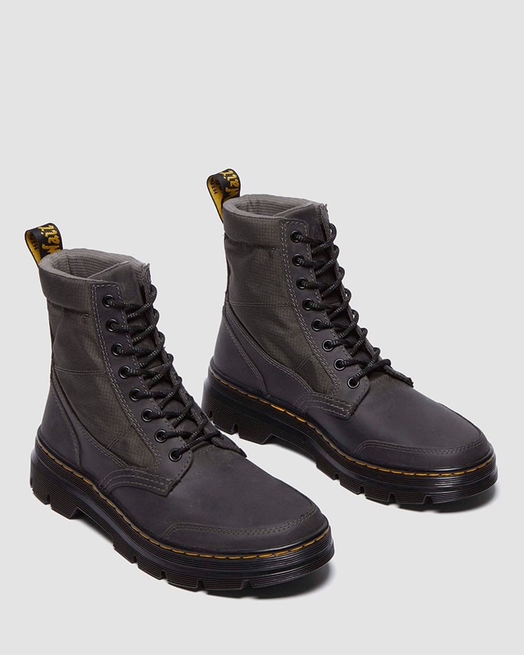 コム ジャングル ジップ 8 ホール ブーツ | ドクターマーチン公式オンラインショップ｜Dr.Martens