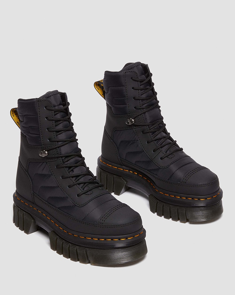 QUAD NEOTERIC AUDRICK 8I QLTD BOOT／ドクターマーチン（Dr.Martens）-