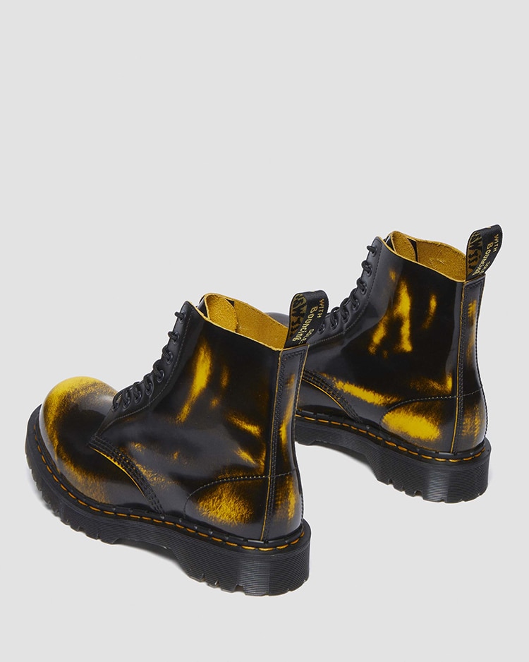 MIE 1460 8 ホール ブーツ | ドクターマーチン公式オンラインショップ｜Dr.Martens