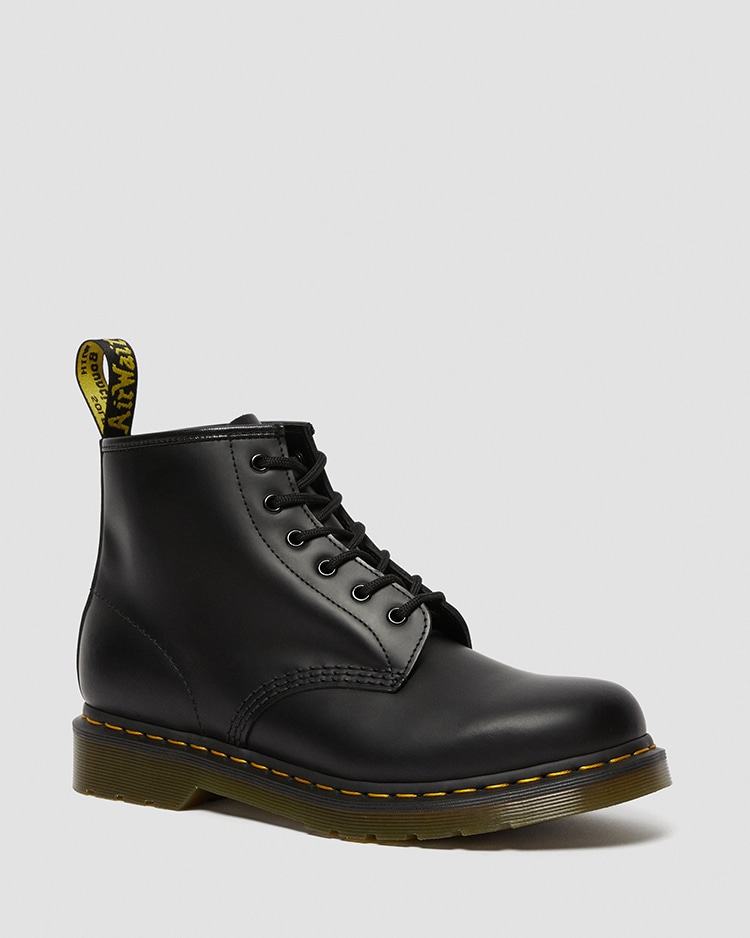 101 YS スムース 6 ホール ブーツ | ドクターマーチン公式オンラインショップ｜Dr.Martens