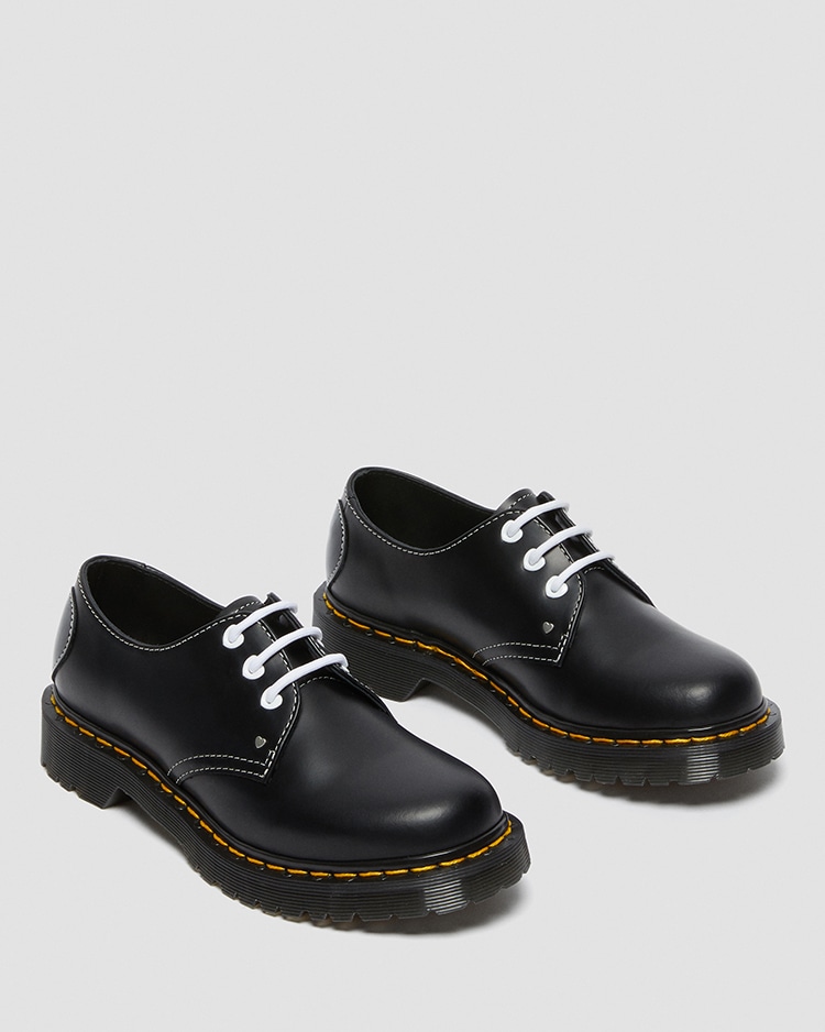 1461 Patent Hearts 3 ホール シューズ ドクターマーチン公式オンラインショップ Dr Martens 1461 Patent Hearts 3 ホール シューズ ドクターマーチン公式オンラインショップ Dr Martens
