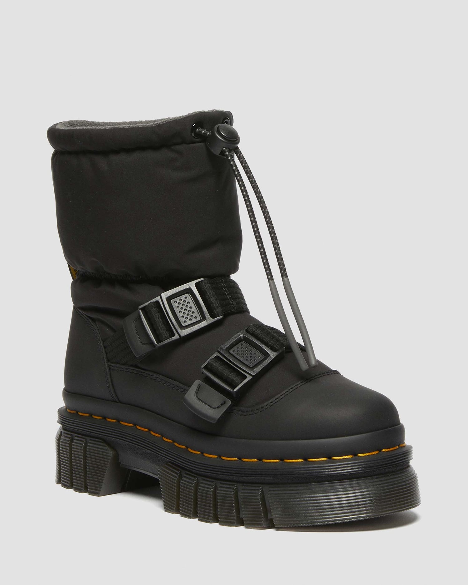 AUDRICK パデッド ロー プル オン ブーツ | ドクターマーチン公式オンラインショップ｜Dr.Martens