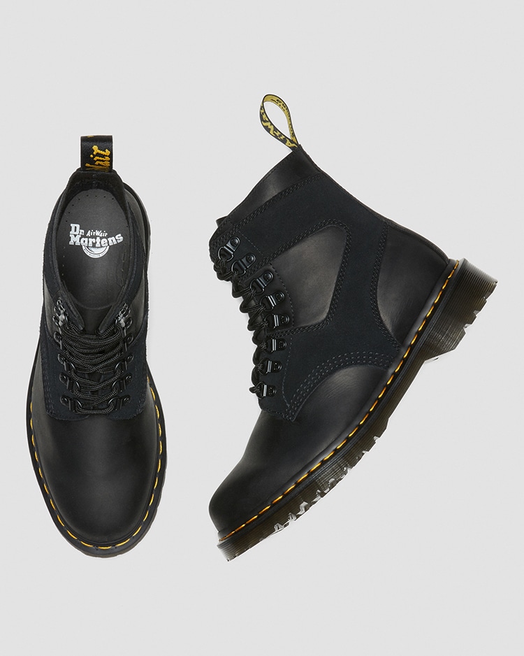 Dr,Martens 8ホール スウェードブーツ　78221012-06S