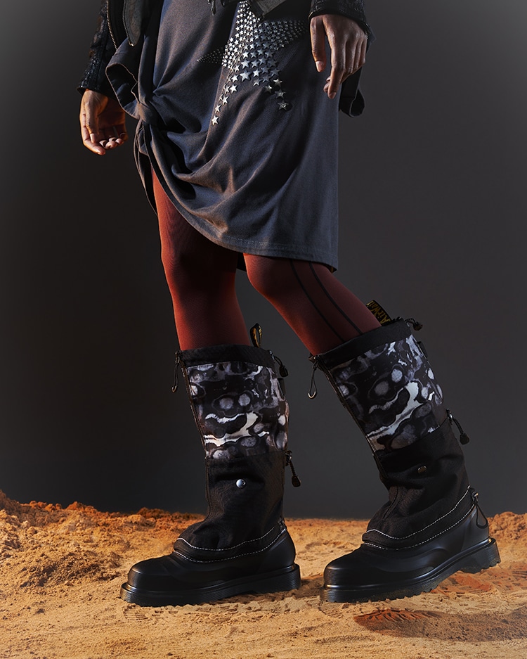 JADON 8ホールブーツ | ドクターマーチン公式オンラインショップ｜Dr.Martens