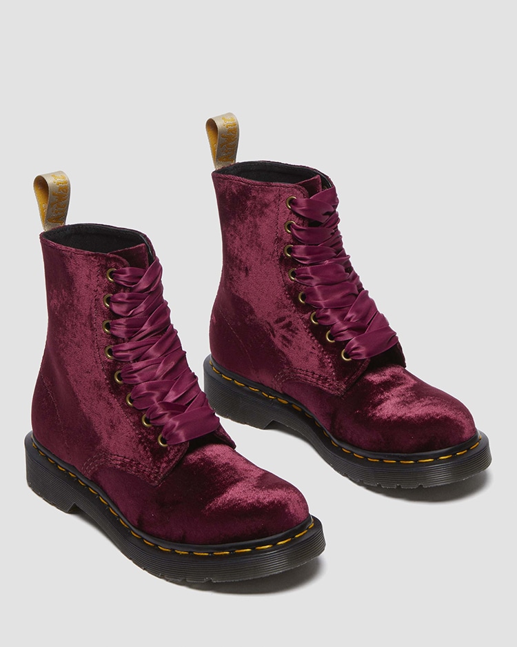 ヴィーガン 1460 パスカル 8 ホール ブーツ | ドクターマーチン公式オンラインショップ｜Dr.Martens