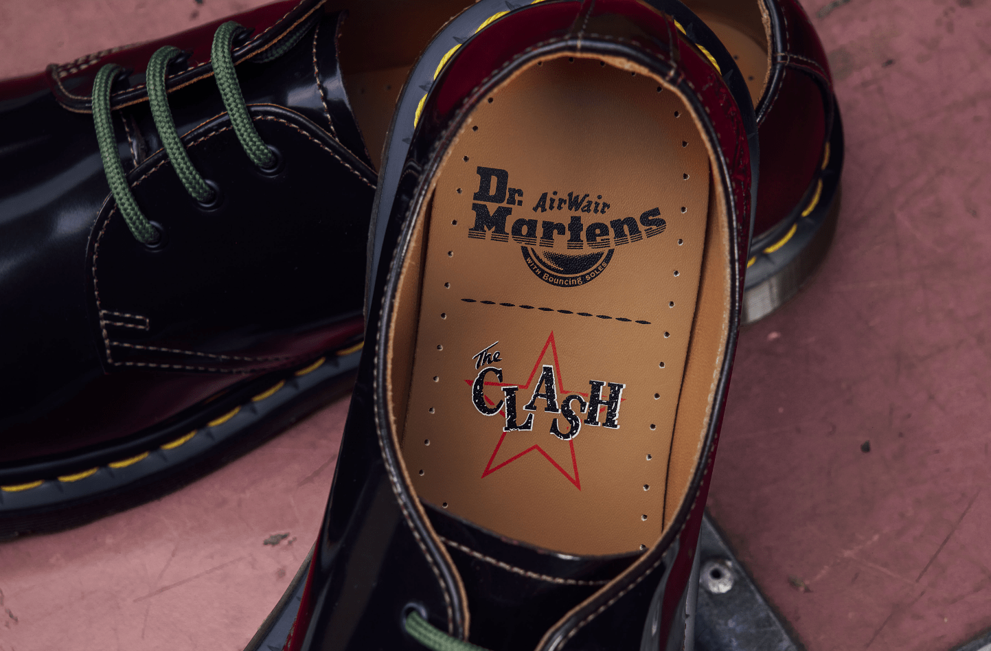 Dr. Martens × THE CLASHコラボレーション