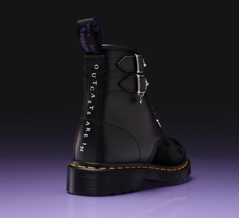 1460 WEDNESDAY 8 ホール ブーツ