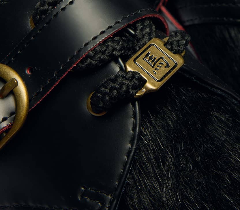 ヴァンプにはヘアオンレザーを使用