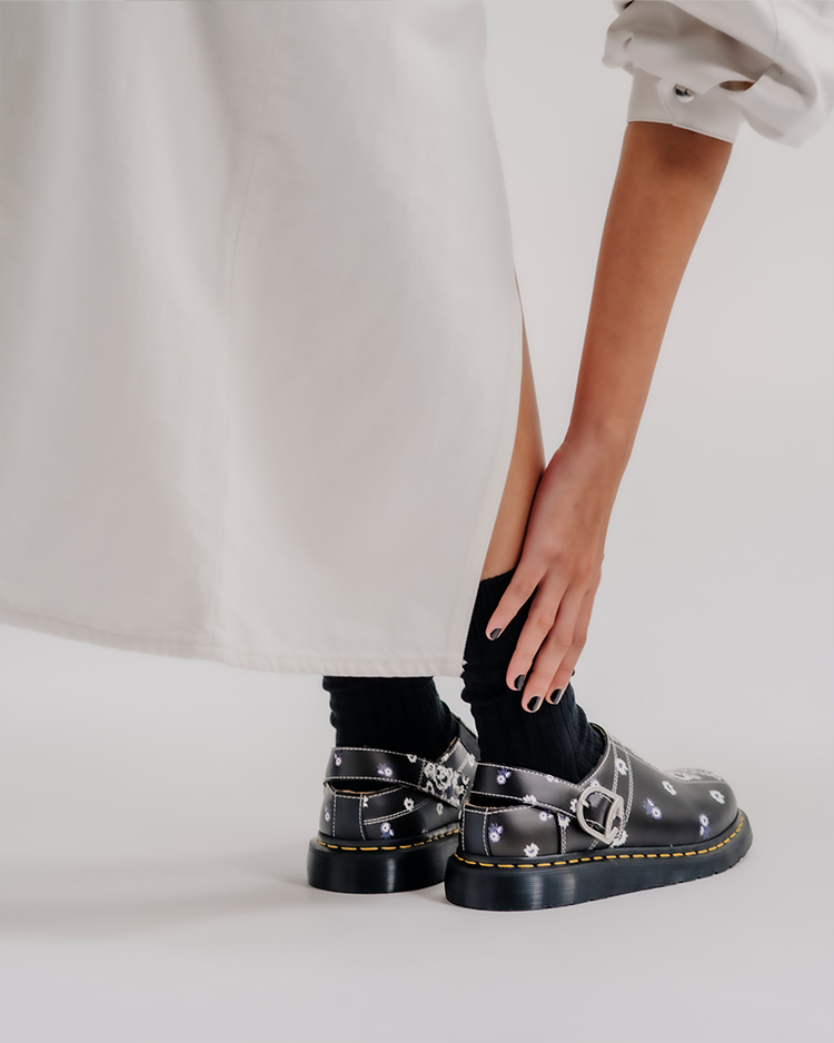 ISHAM NÒMARHYTHM TEXTILE サンダル image number 1