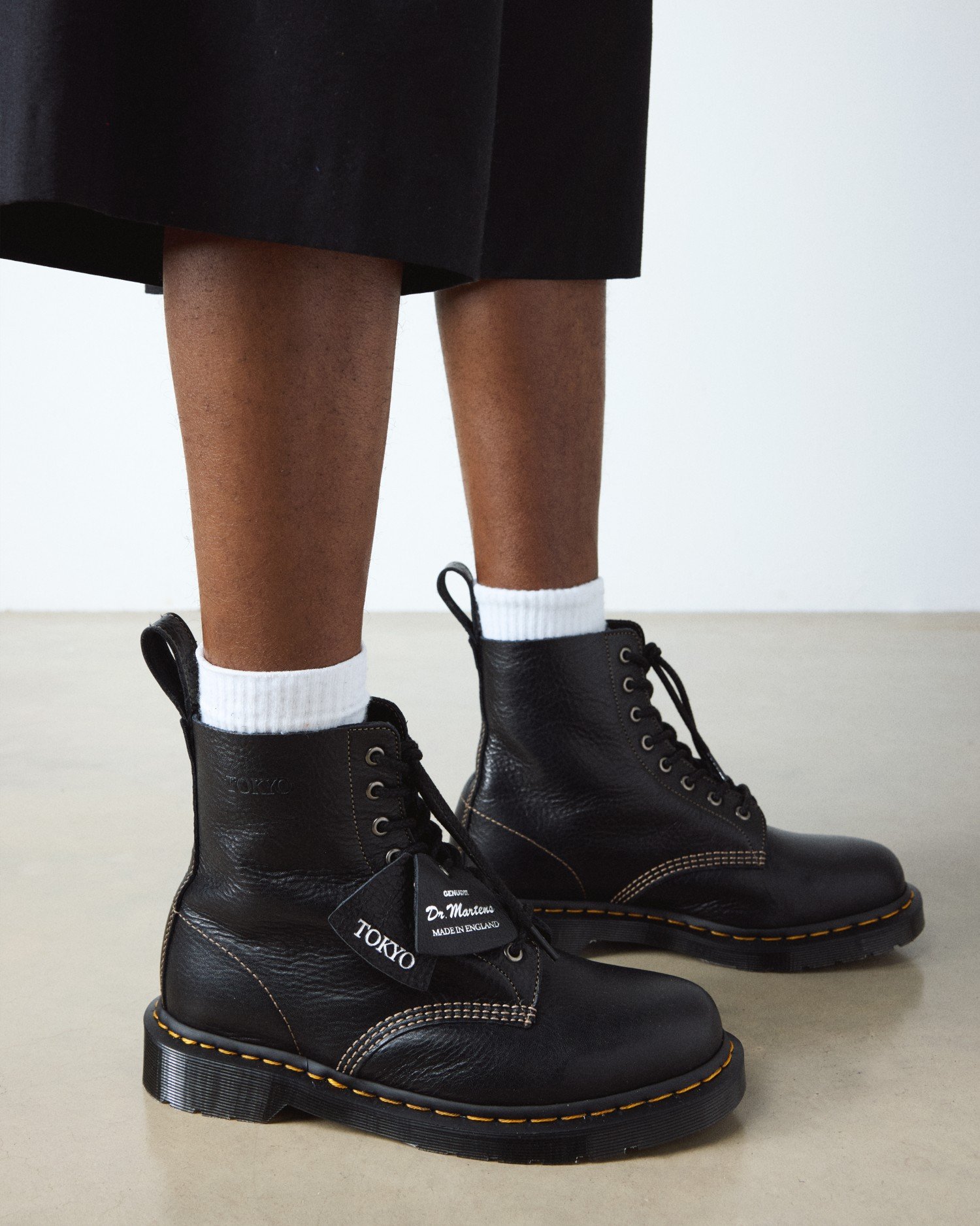 【日本限定】MIE 1460 PASCAL TOKYO 8 ホール ブーツ image number 1