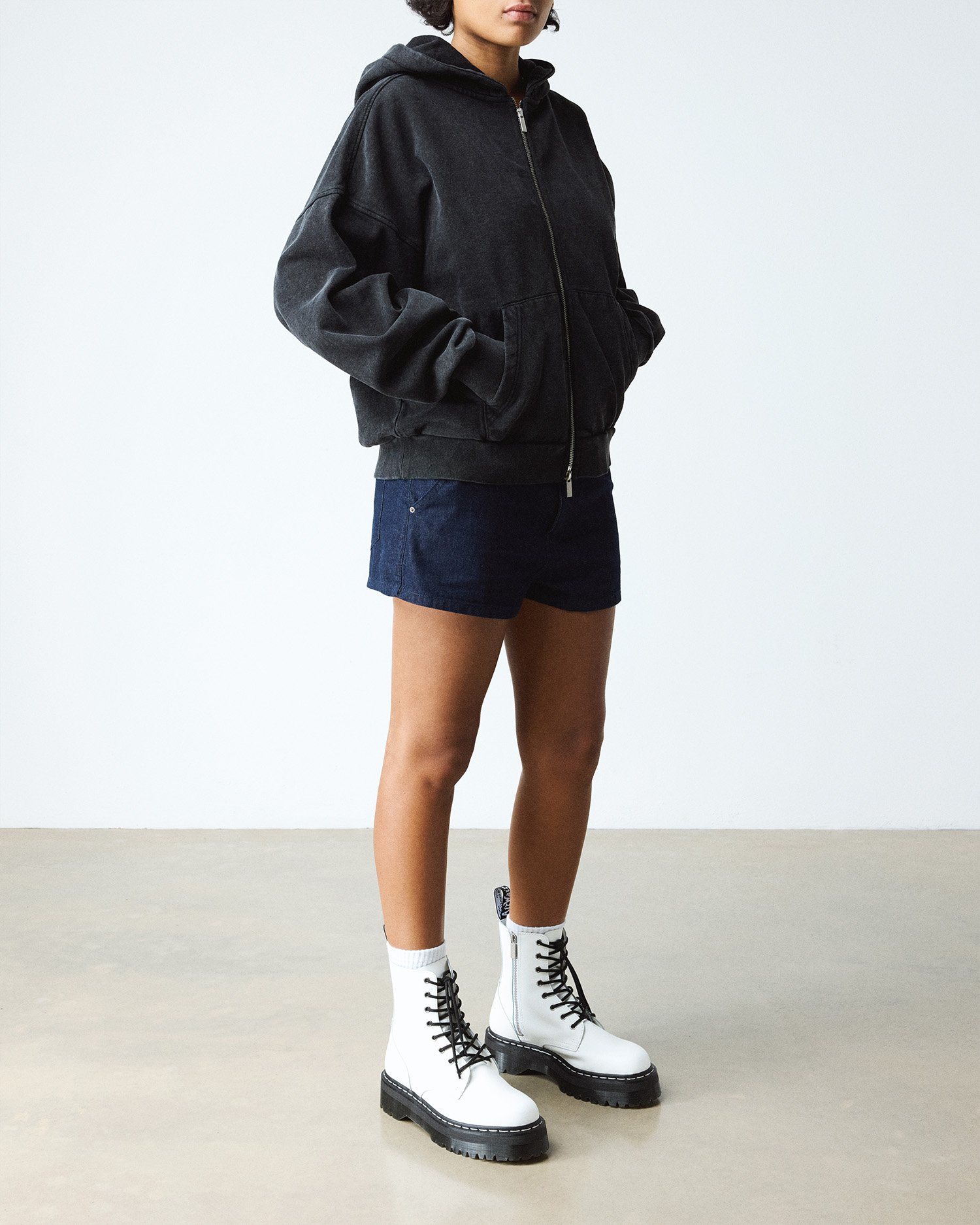 【日本限定】JADON ホワイトステッチ 8 ホール ブーツ image number 1