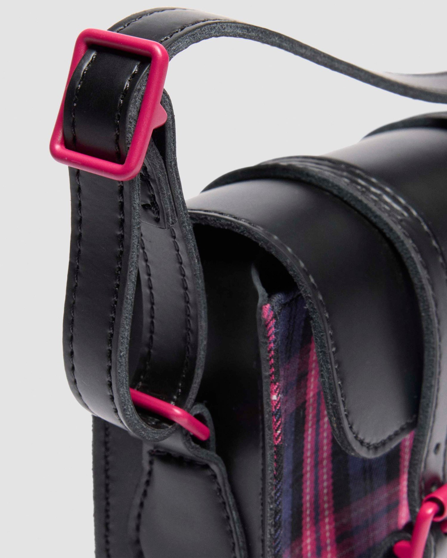 7インチ サッチェル バッグ(BLACK+PINK MULTI, FREE) image number 7