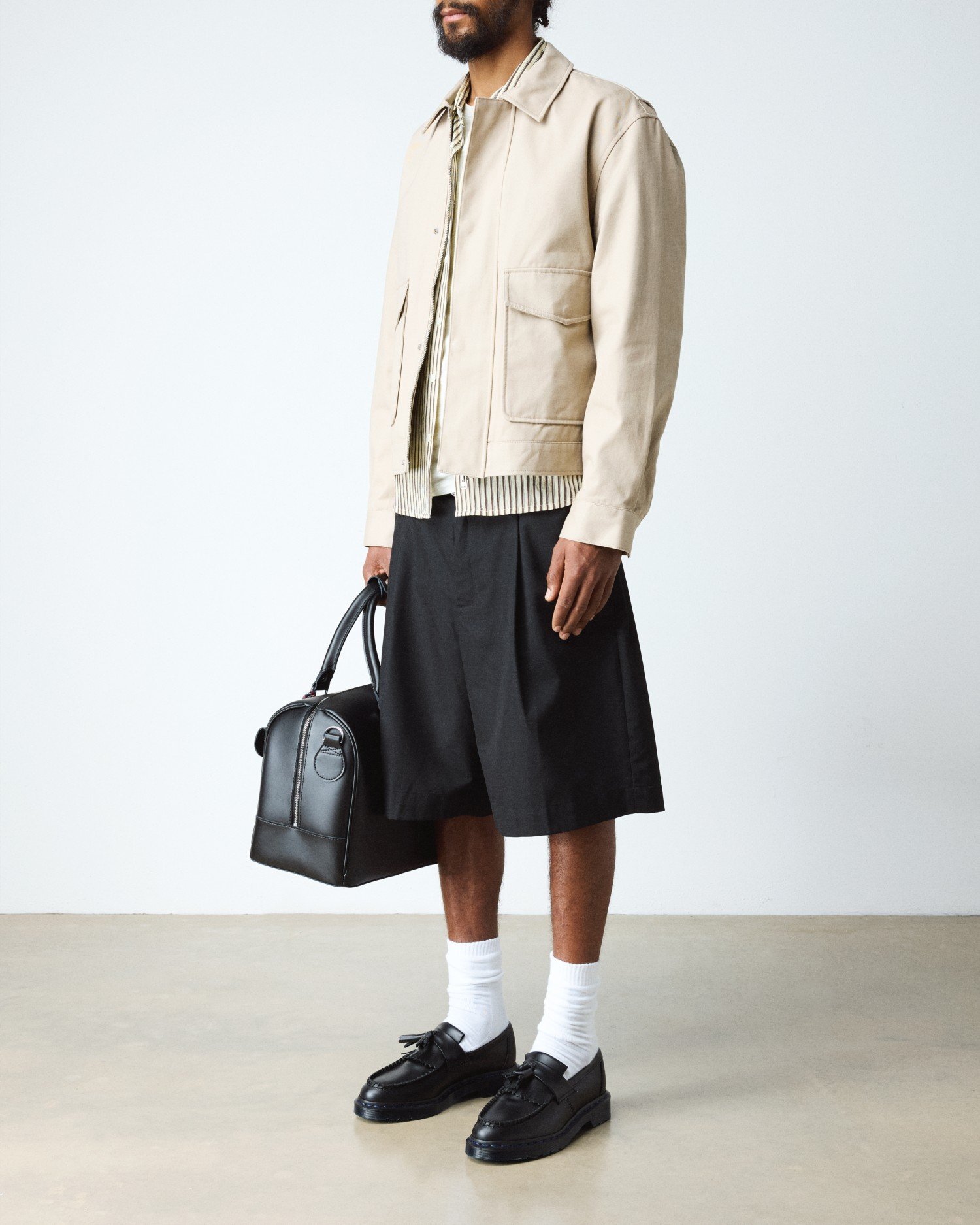 【日本限定】ADRIAN ネイビーソール II ローファー シューズ image number 1