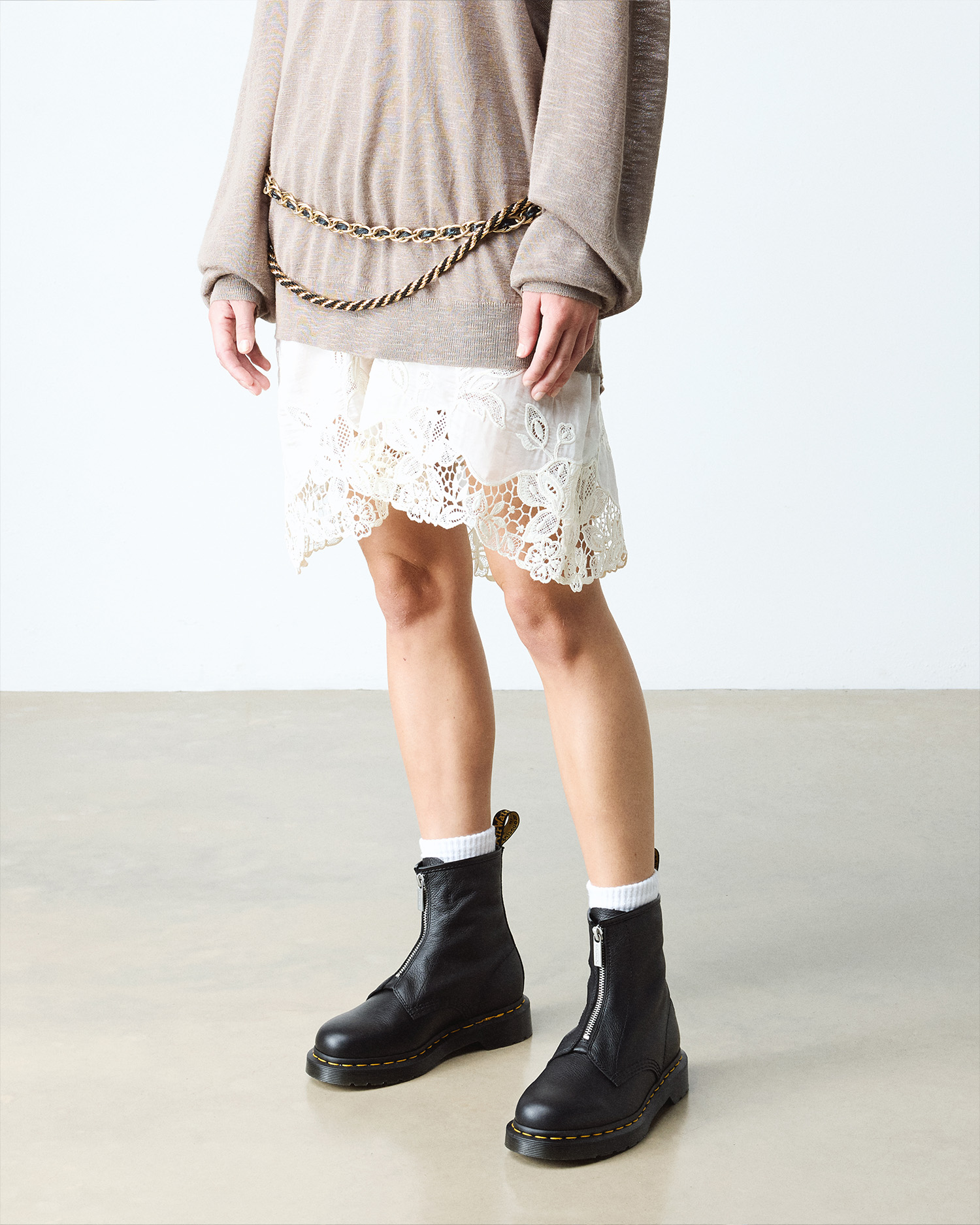 1460 フロント ジップ ジップ アップ ブーツ image number 1