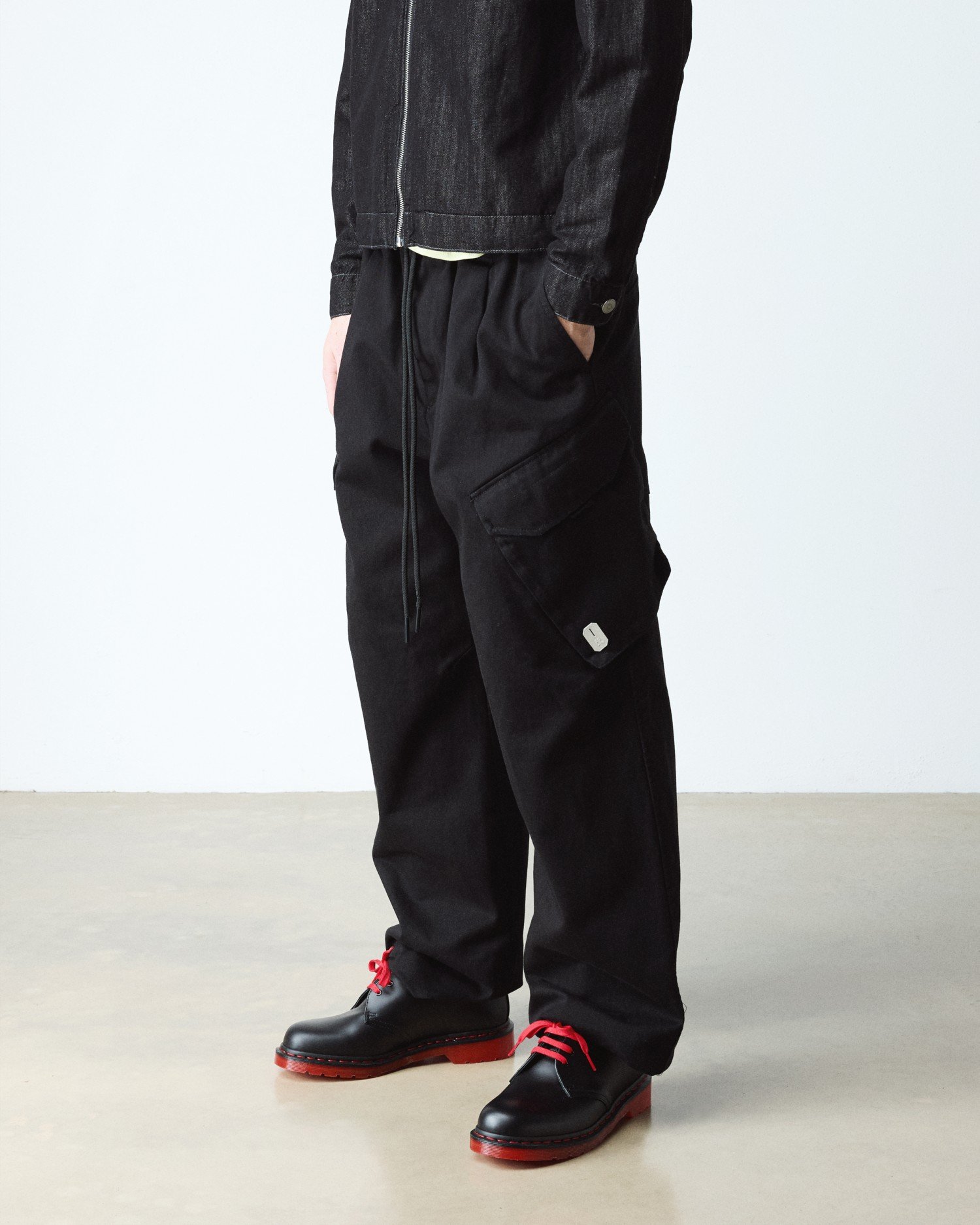 【日本限定】1461 レッドソール II 3 ホール シューズ image number 2