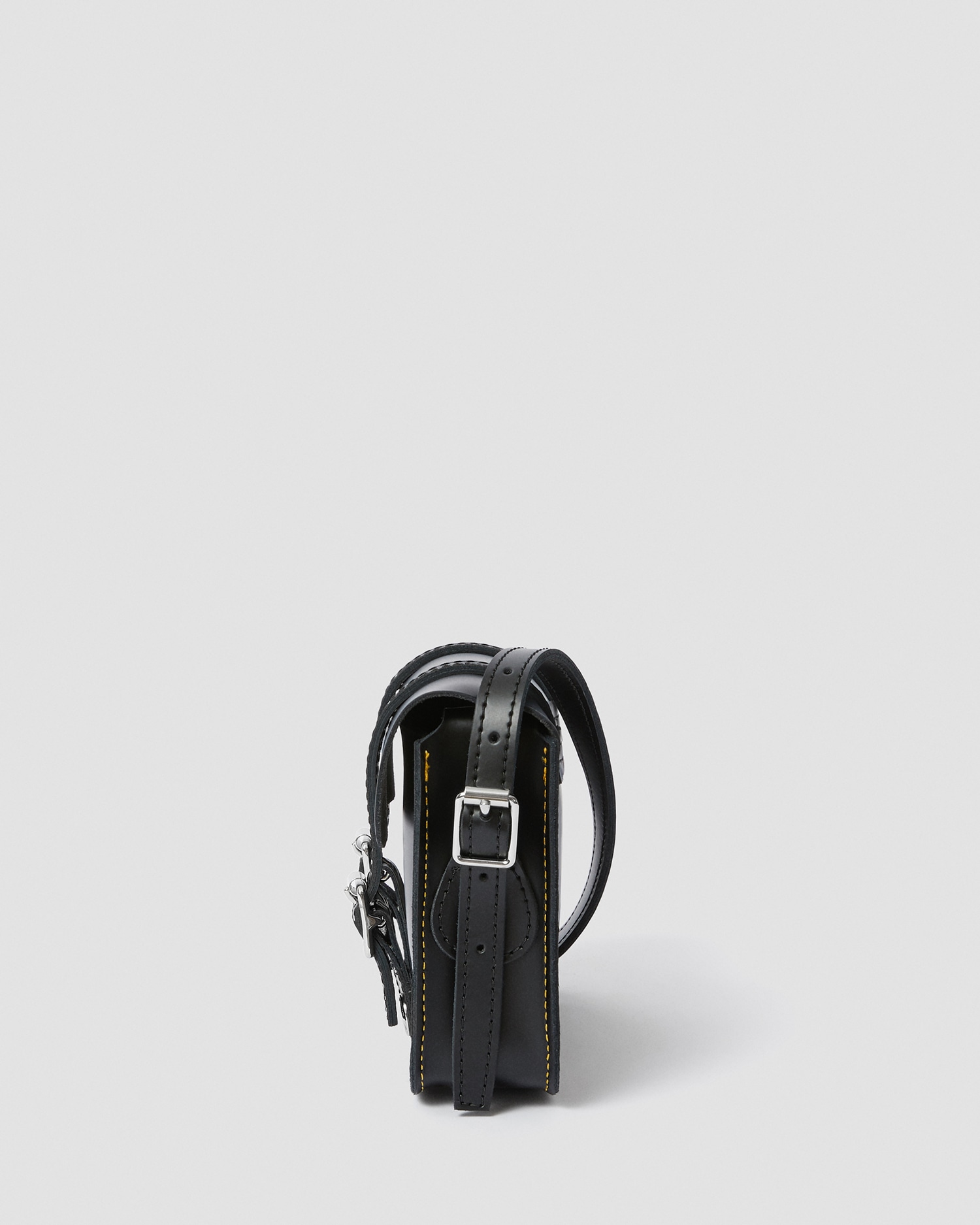 Dr.Martens サッチェルバッグ | ドクターマーチン・ショップ
