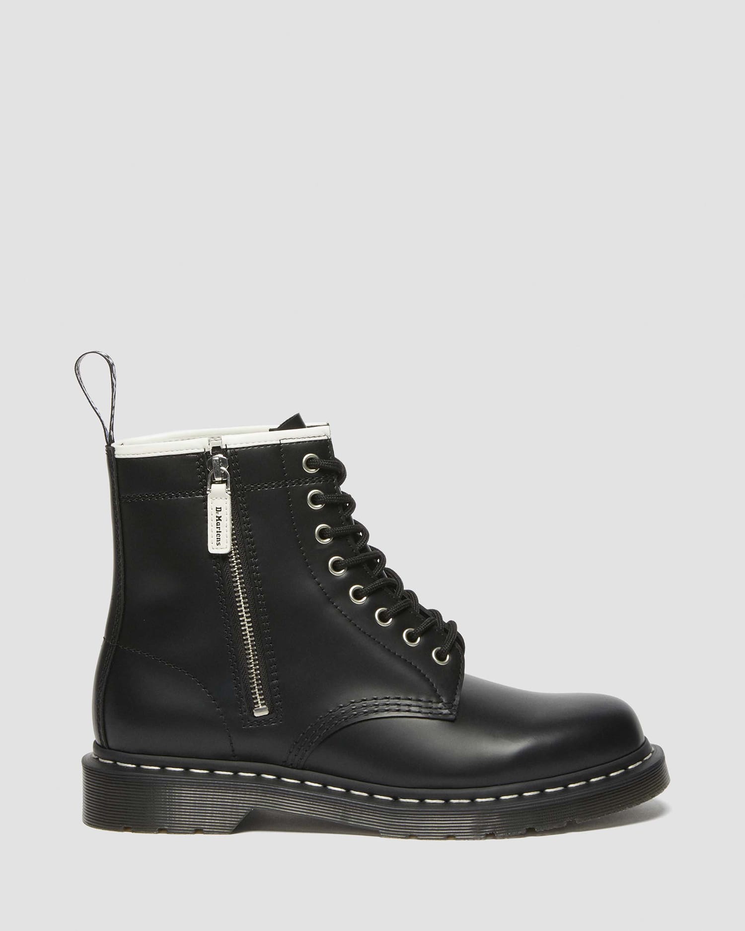 Dr.Martens Dr. Martens ドクターマーチン 8ホール ブーツ イングランド製 ガラスレザー 黒 UK 5 （w-10420108）  : オフェーリア ヤフー店 - 通販 - Yahoo!ショッピング