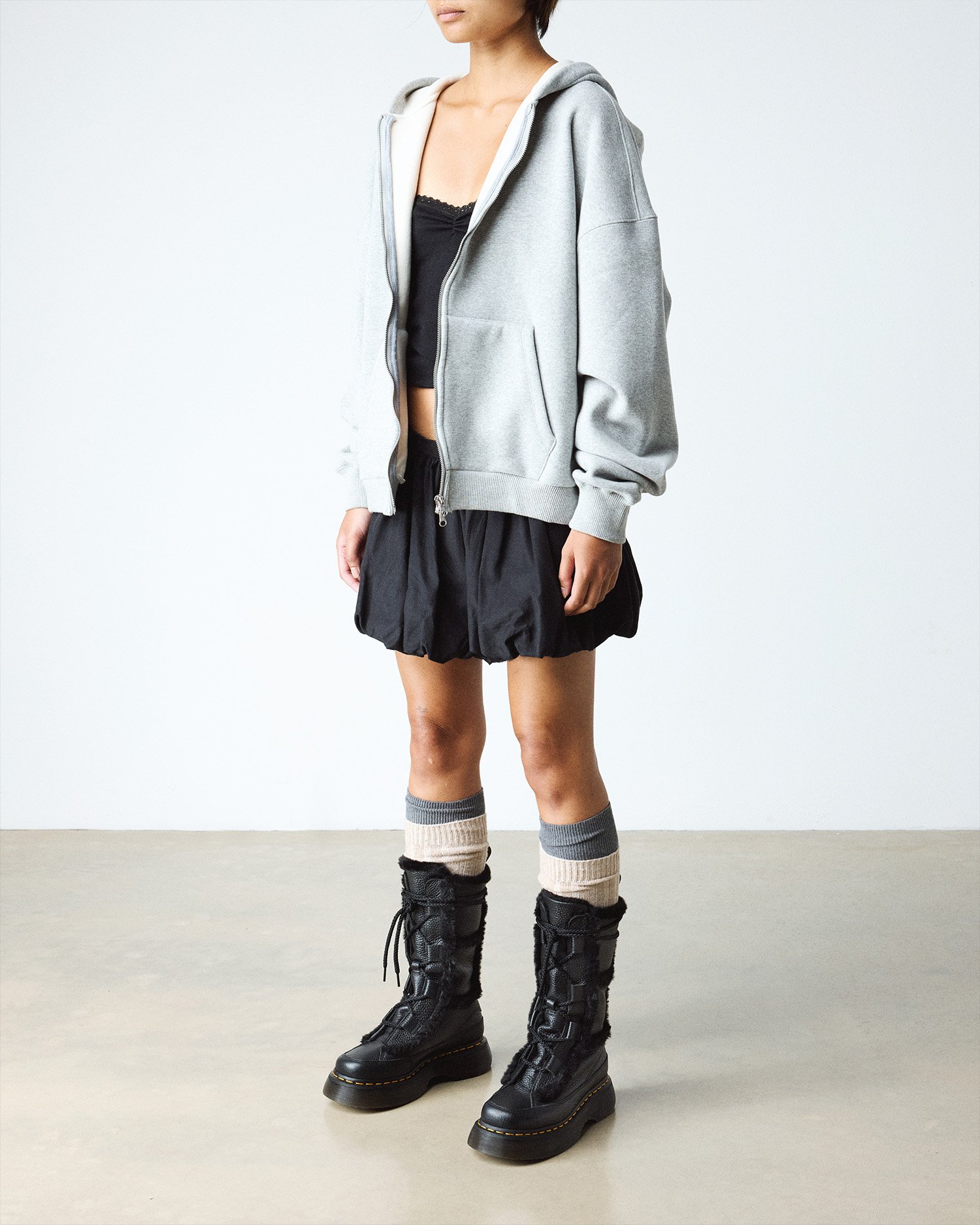 BUZZ LACE ウォームライン ハイ レッグ ブーツ image number 1