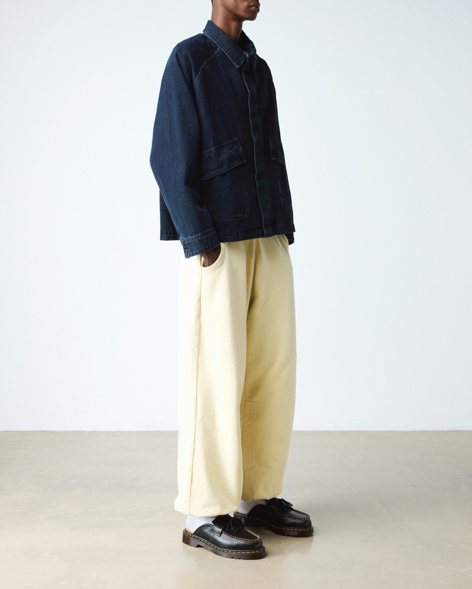 ADRIAN MULE ミュール image number 1