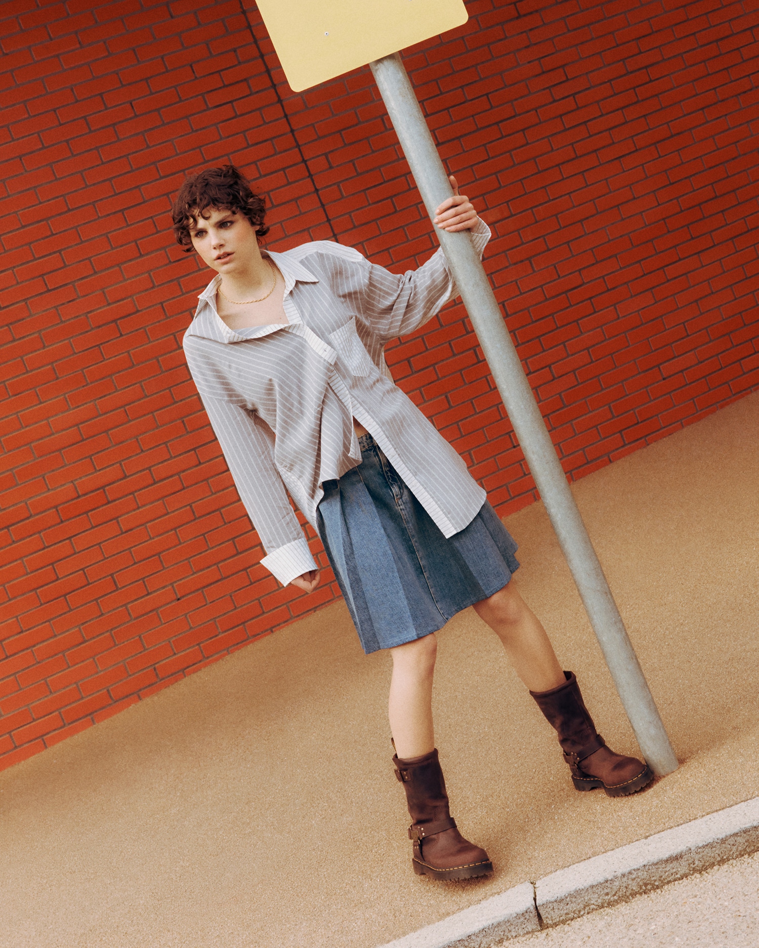 ANISTONE HI リガー ブーツ image number 1