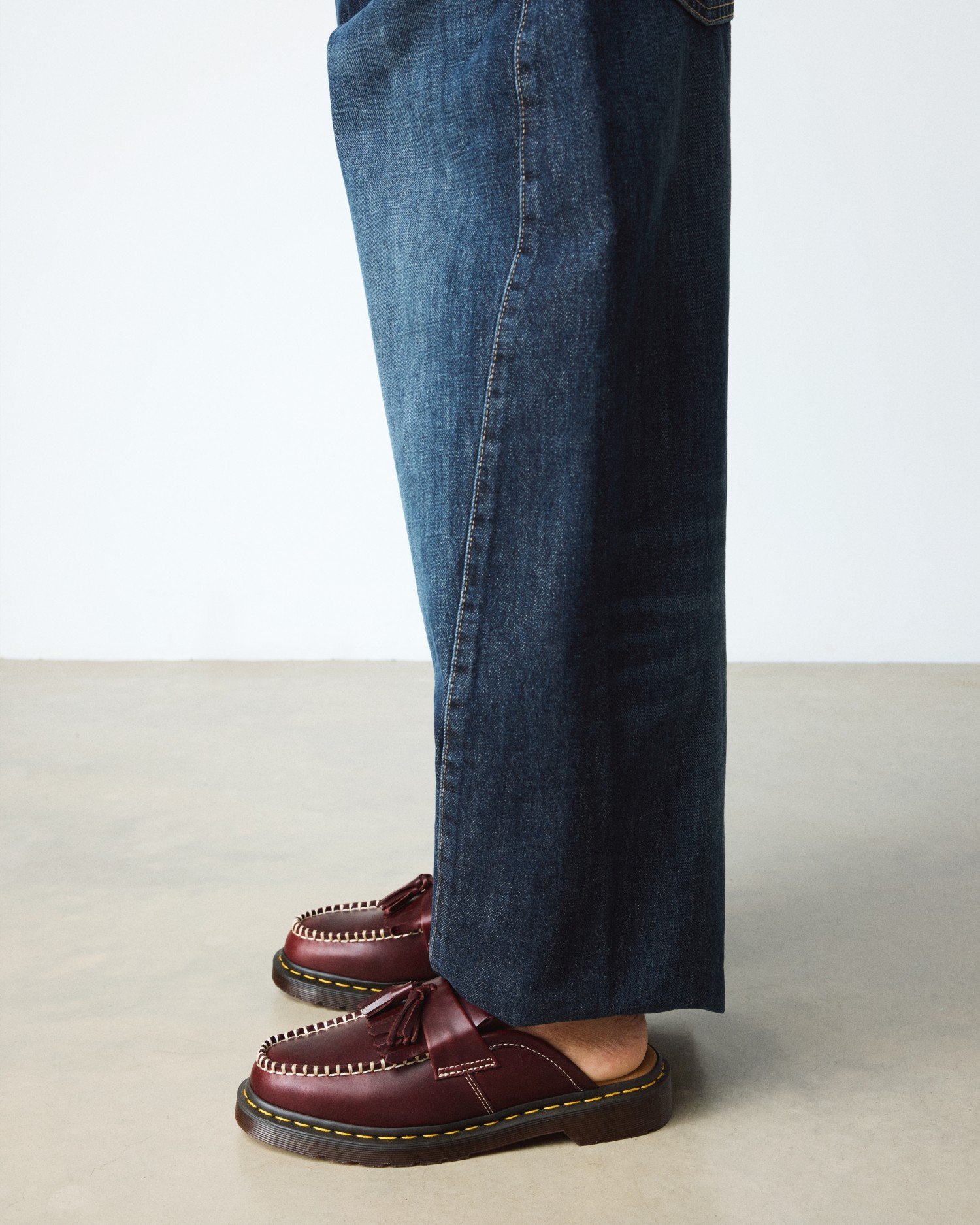 ADRIAN MULE ミュール image number 1