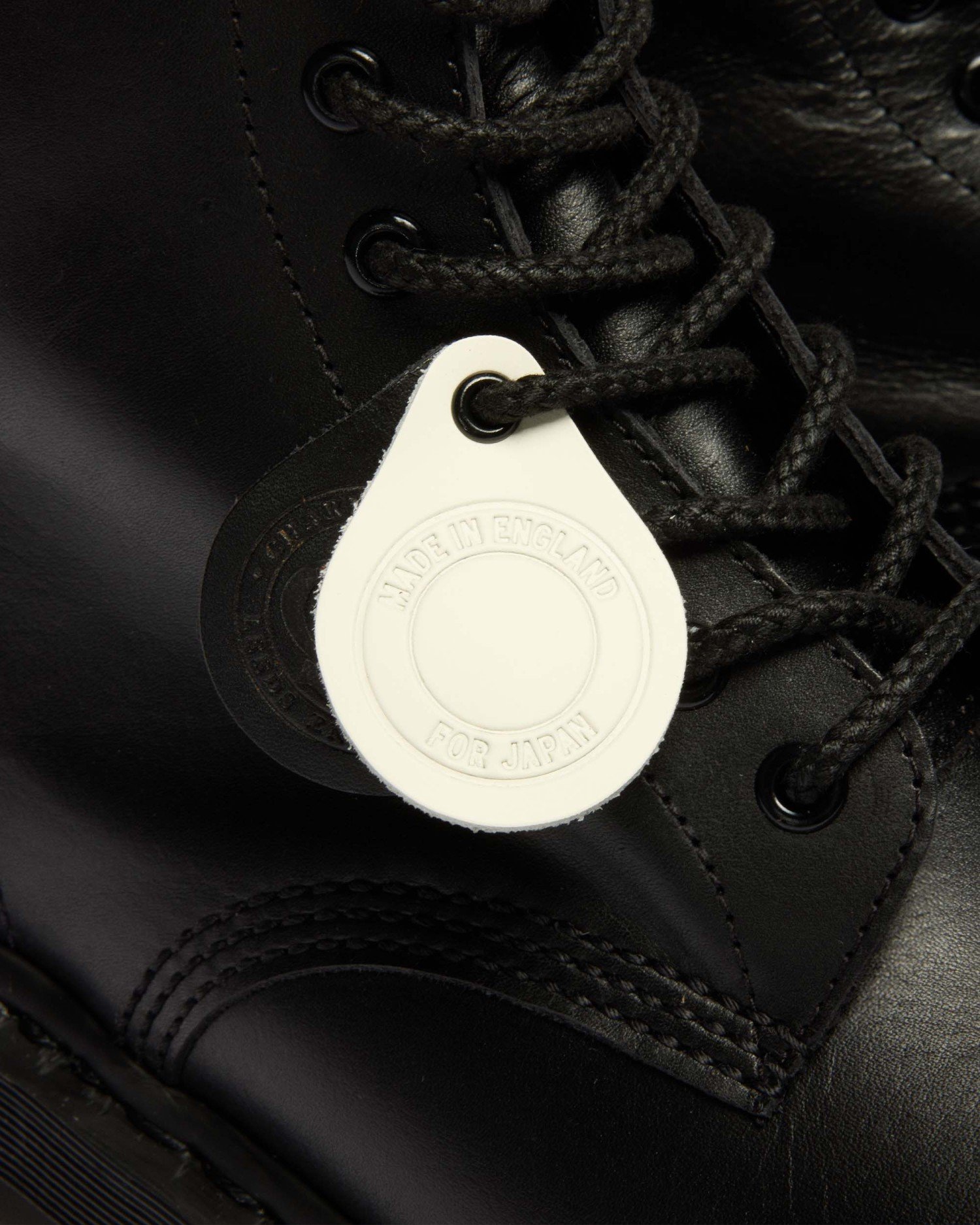 【日本限定】MIE 1460 PASCAL JAPAN 8 ホール ブーツ image number 2